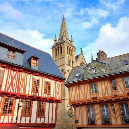 Апартаменти Studio Tout Confort Avec Vue Cathedrale A St Patern Vannes-Centre Екстер'єр фото