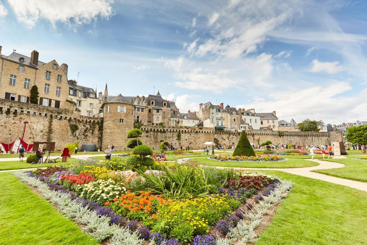 Апартаменти Studio Tout Confort Avec Vue Cathedrale A St Patern Vannes-Centre Екстер'єр фото